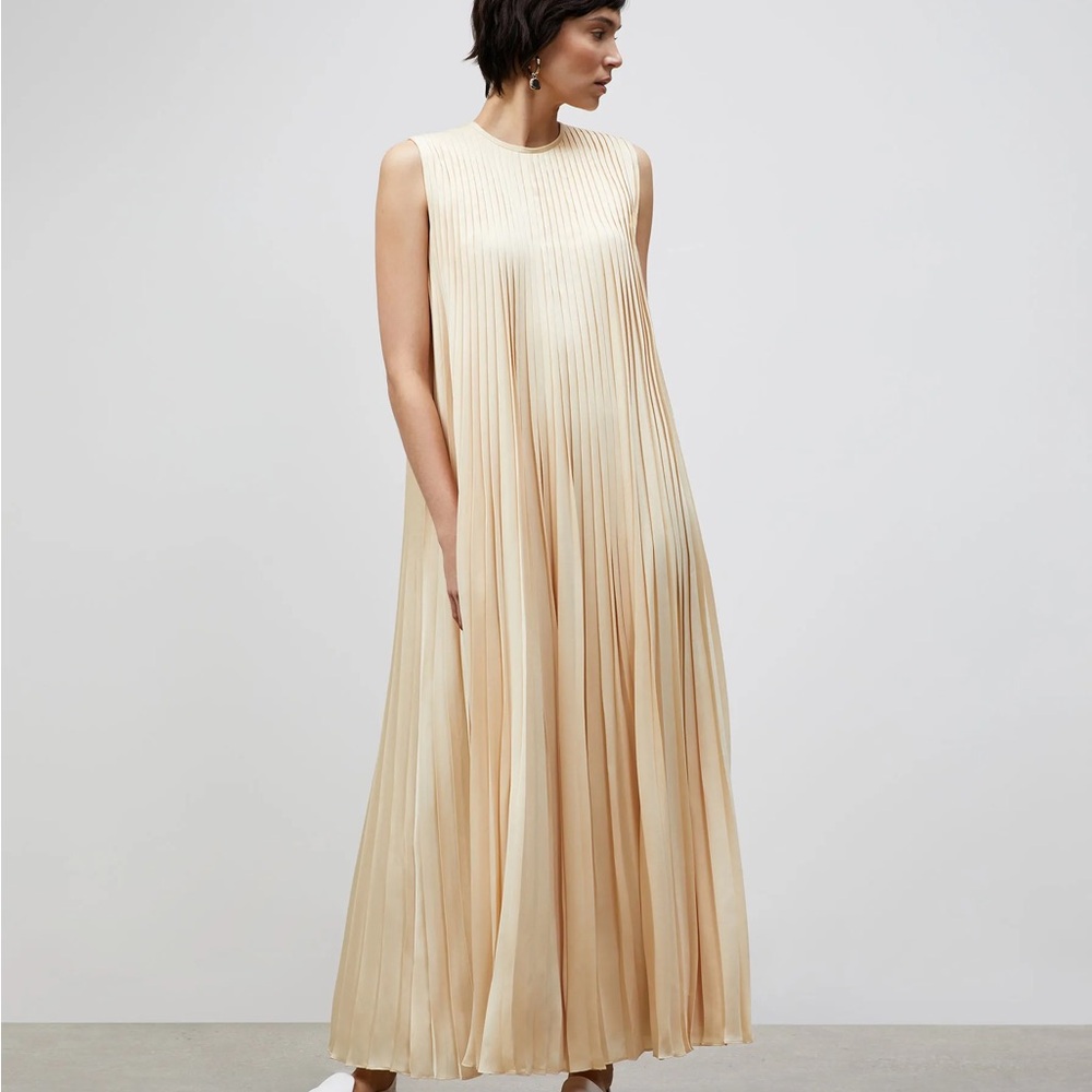 NWT Lafayette 148 New York Willow Buttercream Yellow Pleated Maxi Dress